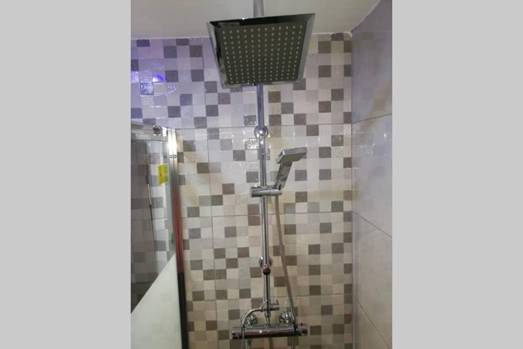 Apartamento Centrico , Wifi + Desayuno Logroño Eksteriør billede