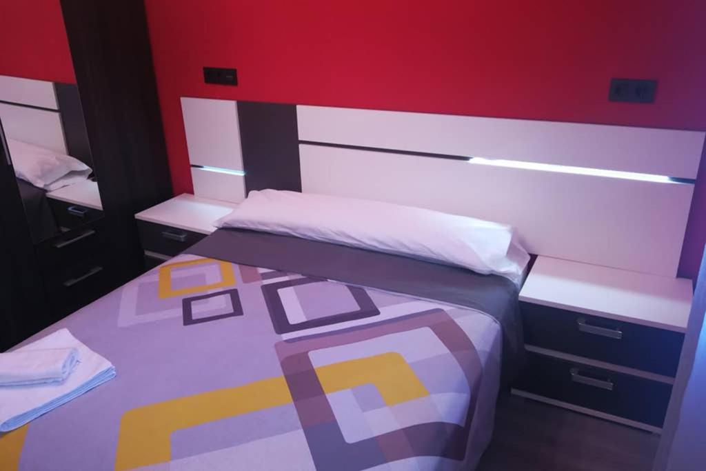 Apartamento Centrico , Wifi + Desayuno Logroño Eksteriør billede